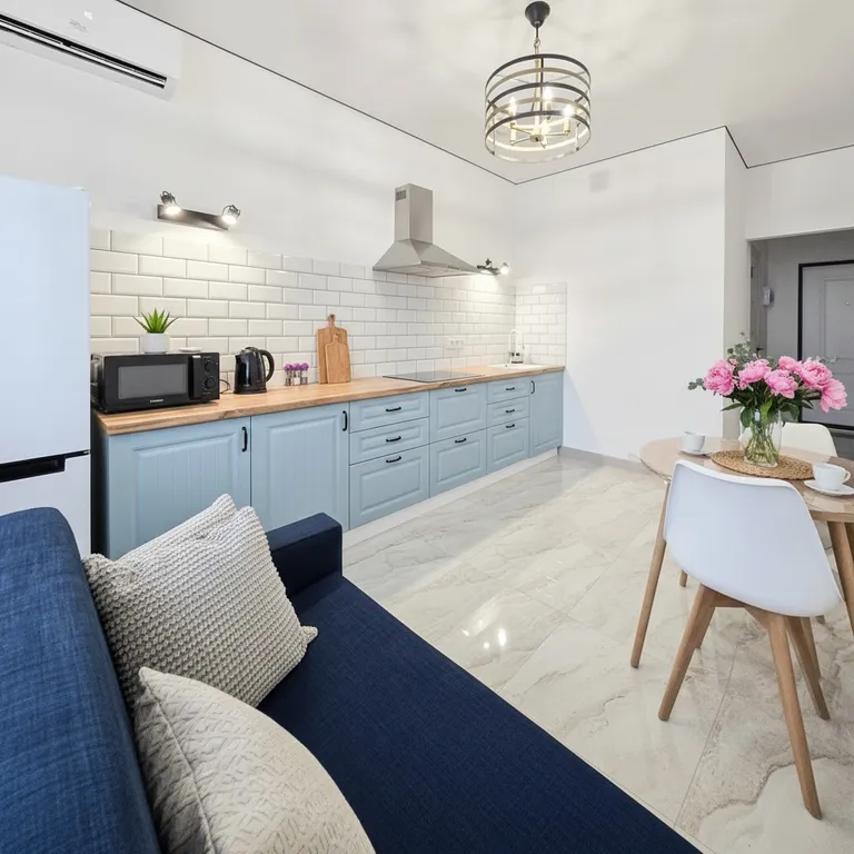 Дизайнерская квартира с видом на город