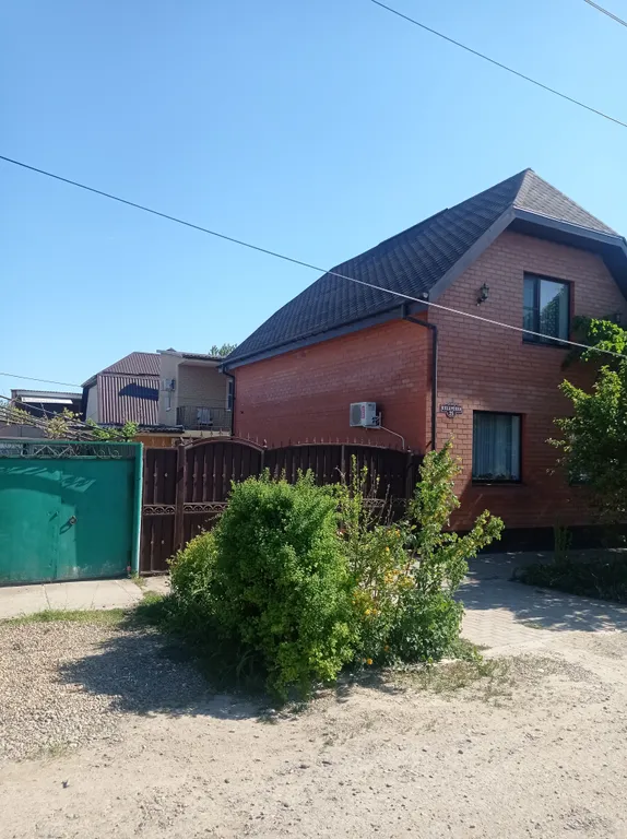 Квартира Благоустроенный номер — аренда посуточно в Ейск