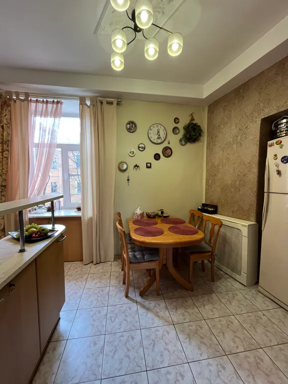 Квартира Уютная 4-комнатная квартира рядом с дворцами и парками — Пушкин