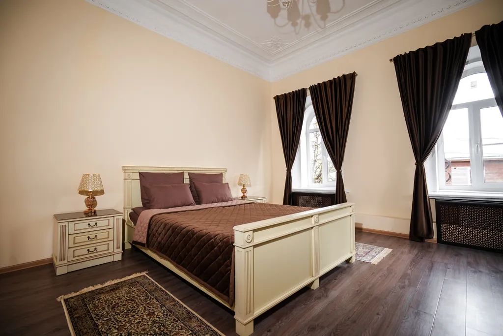 Квартира-студия в центре города с видом на Марьинский сквер — аренда посуточно в Кострома