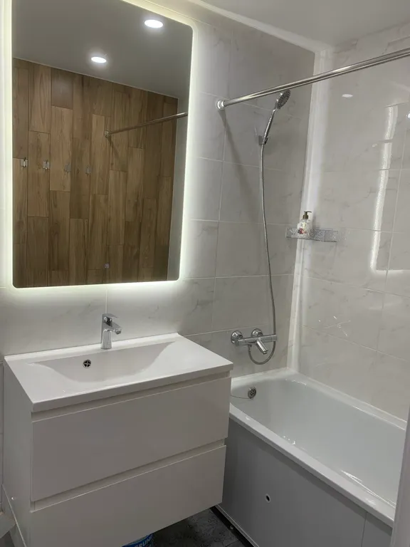 Новая просторная уютная квартира с отличной локацией