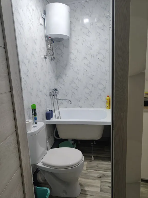 Уютная гостинка рядом с Микрохирургией