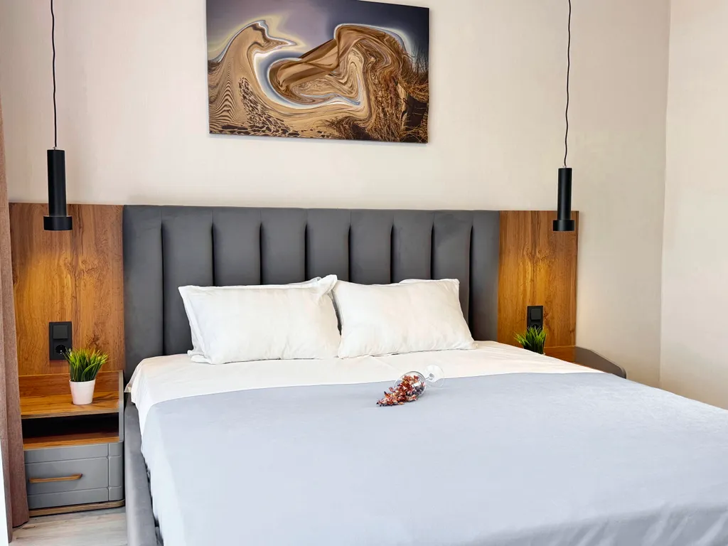 4-комнатная Квартира