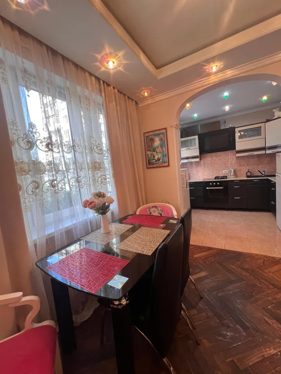 Квартира Уютная квартира в центре города с живописным видом, на море и горы — Гагра