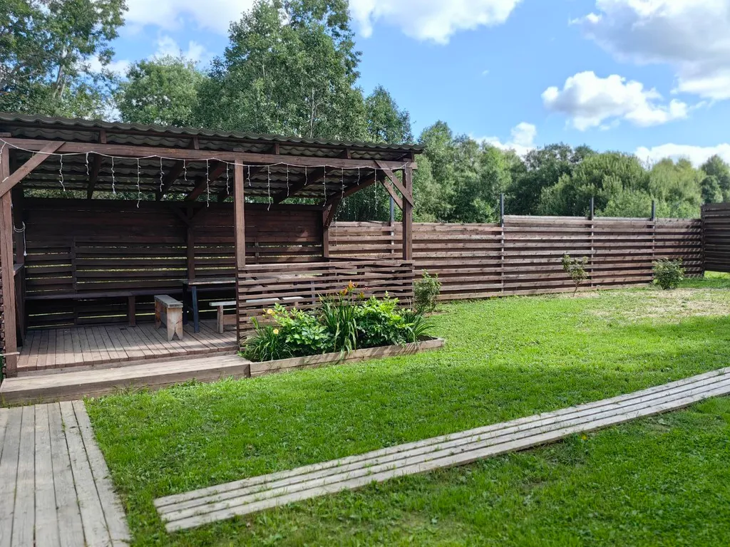 Часть дома с баней внутри