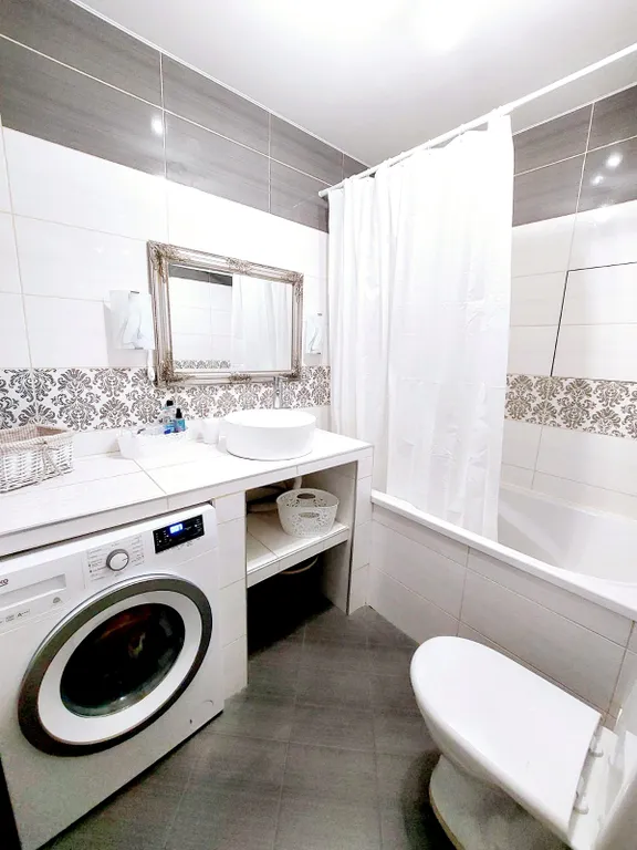 Apartments #1 "like home"