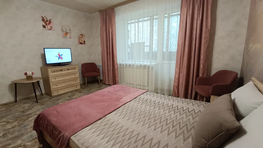 Уютная 1-комнатная квартира рядом с ТЦ Аврора