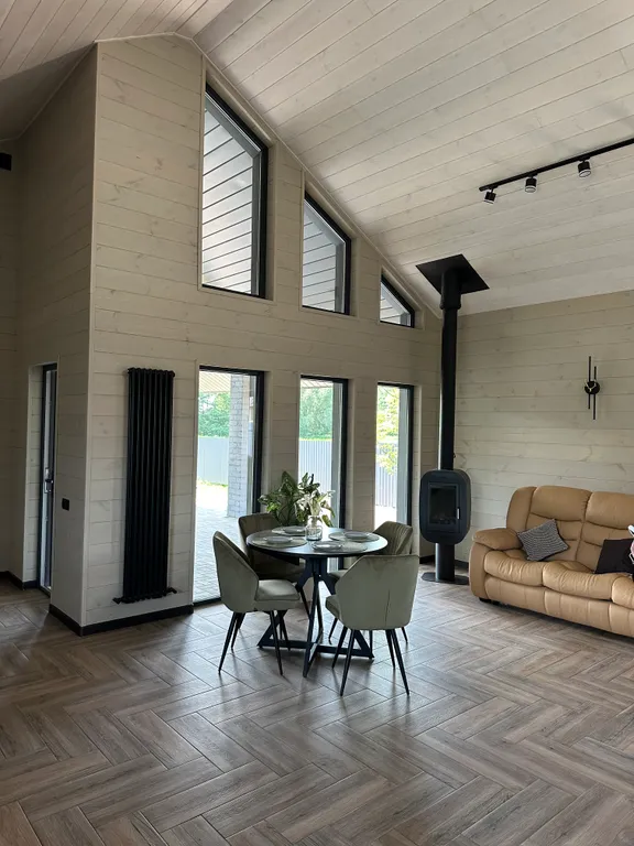 Дом между Брестом и Беловежской пущей