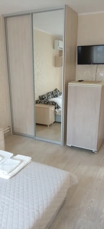 Уютная жилая секция в частном секторе недалеко от моря