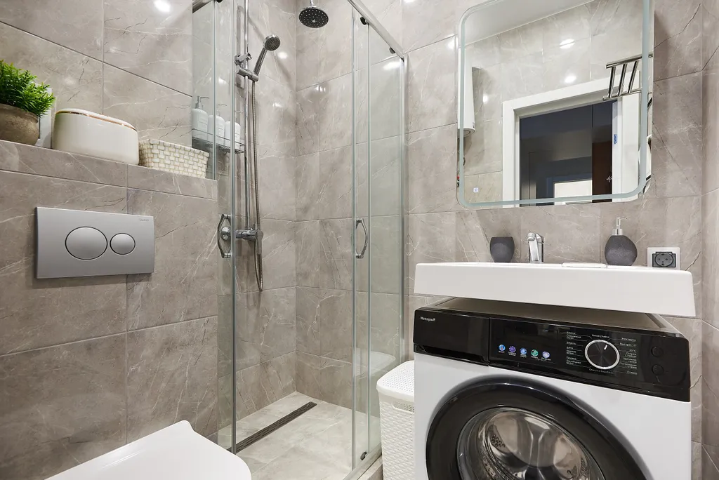 Студия для двух гостей