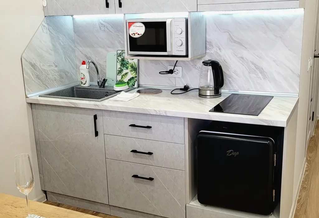 Квартира-студия в новом доме в районе войсковой части