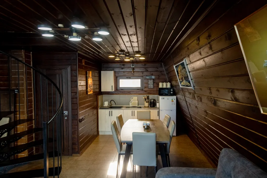 4-комнатный Дом