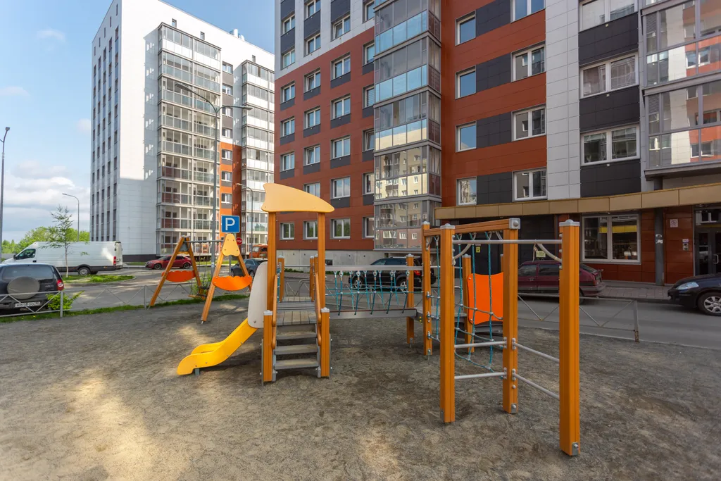 Уютная студия с дизайнерским ремонтом