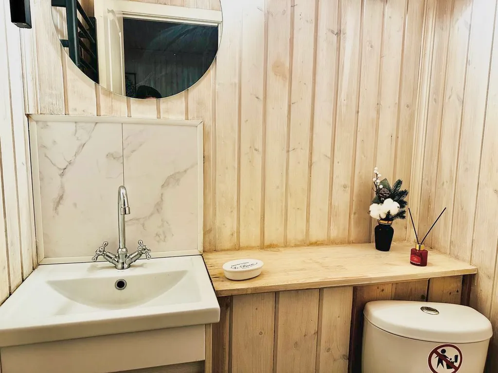 Дом с мангалом и баней