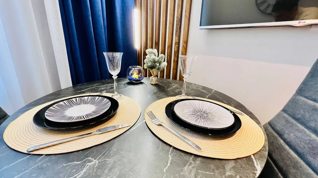 Стильная дизайнерская квартира в центре города