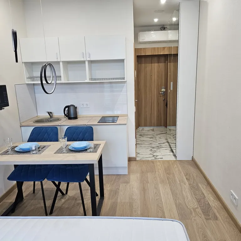 Апартамент-студия 404