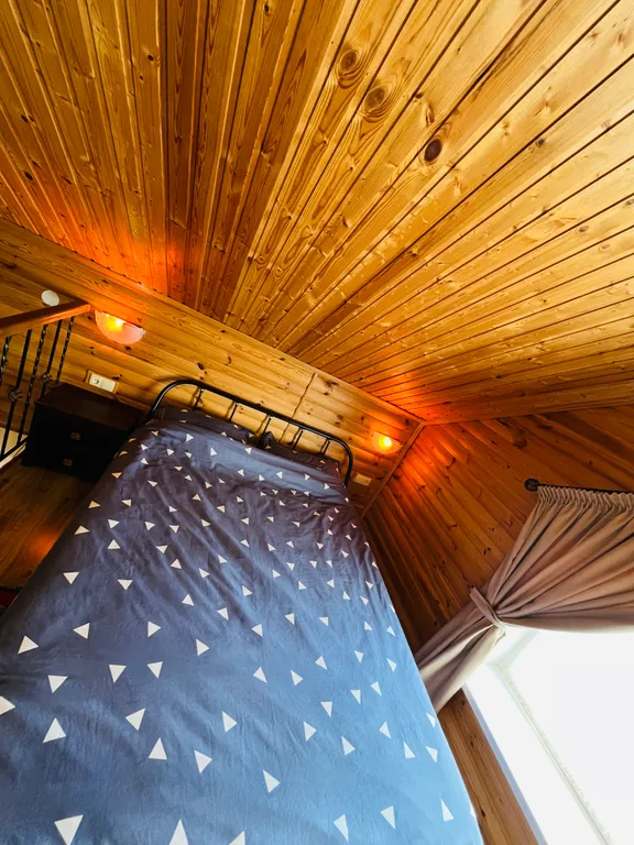 Уютный двухэтажный домик