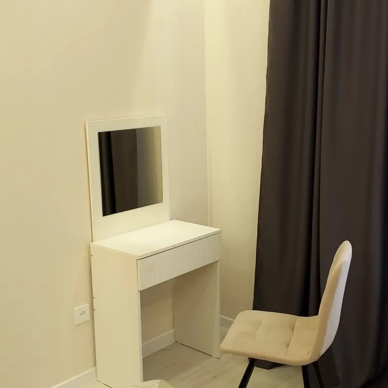 1-комнатная евродвушка огромная, 2 кровати, раскладной диван