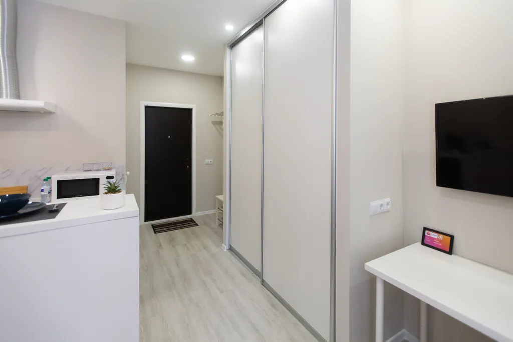 Студия на Карташова, 31б №1