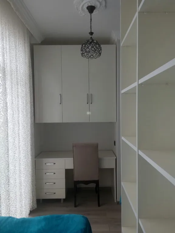 Квартира 3-комнатная Квартира — Батуми