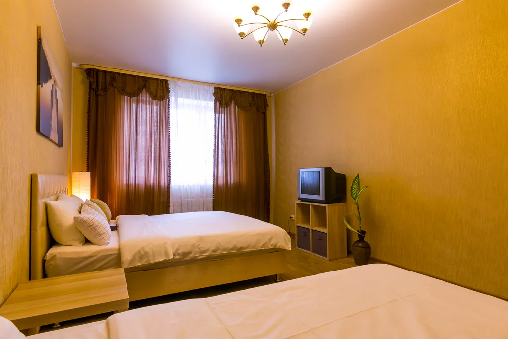 Комфорт и уют в двухкомнатной квартире на тихой улице