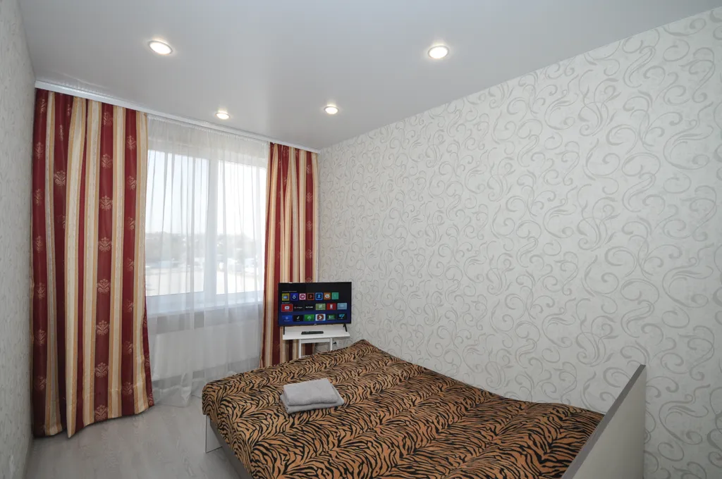 1-к. кв. в новом ЖК (5 чел), 15 минут до центра, удобный заезд с трасс