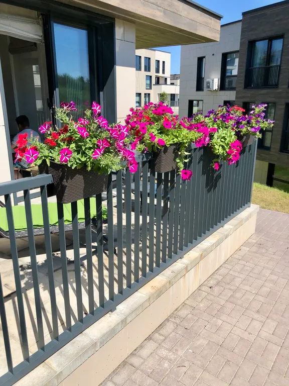 Охта Сьют 4 с большой террасой на 1 этаже, с видом на лес