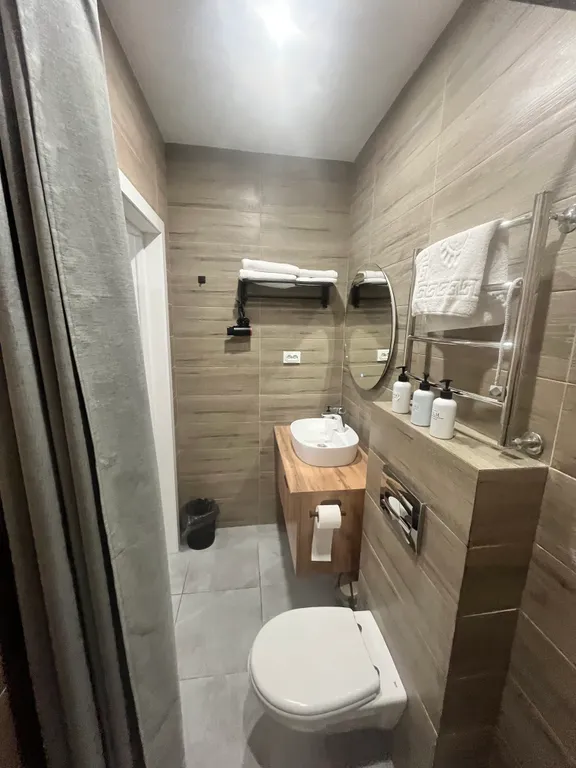 Уютная комната с выходом на террасу