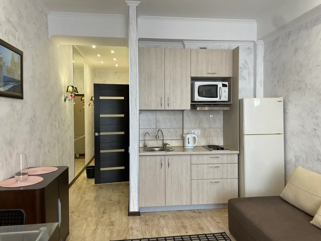 Апартамент на первой линии в Профессорском уголке