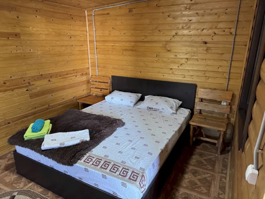 Коттедж в Кабардинке с бассейном и видом на море