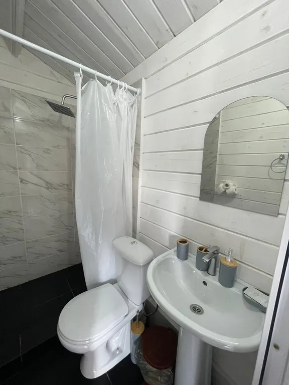 Коттедж 1-комнатный Дом — Сухум