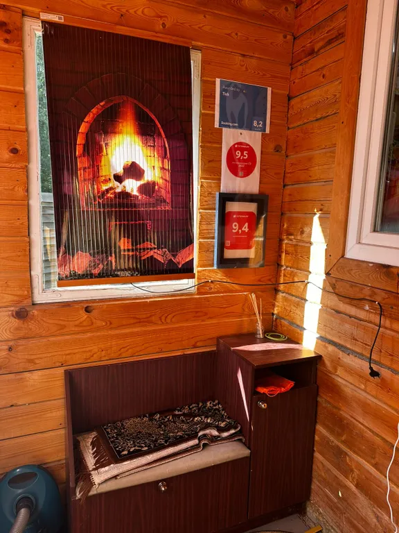 Коттедж Домик в лесу с баней — Лодейное Поле