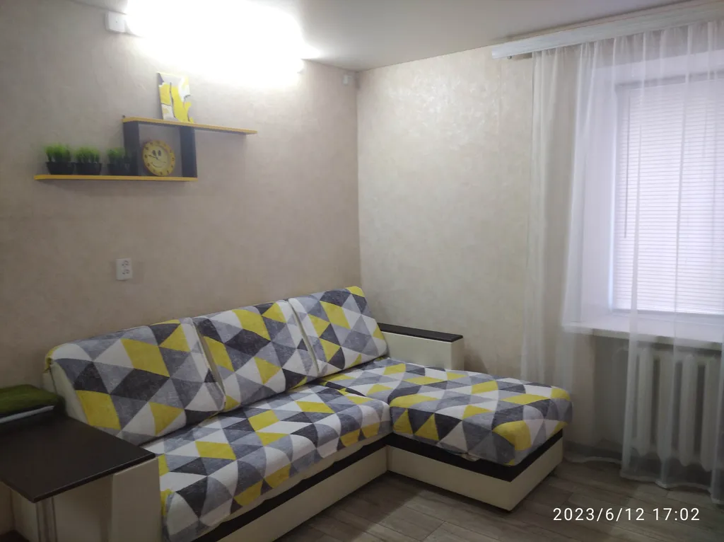 2-комнатная квартира на первом этаже в центре города