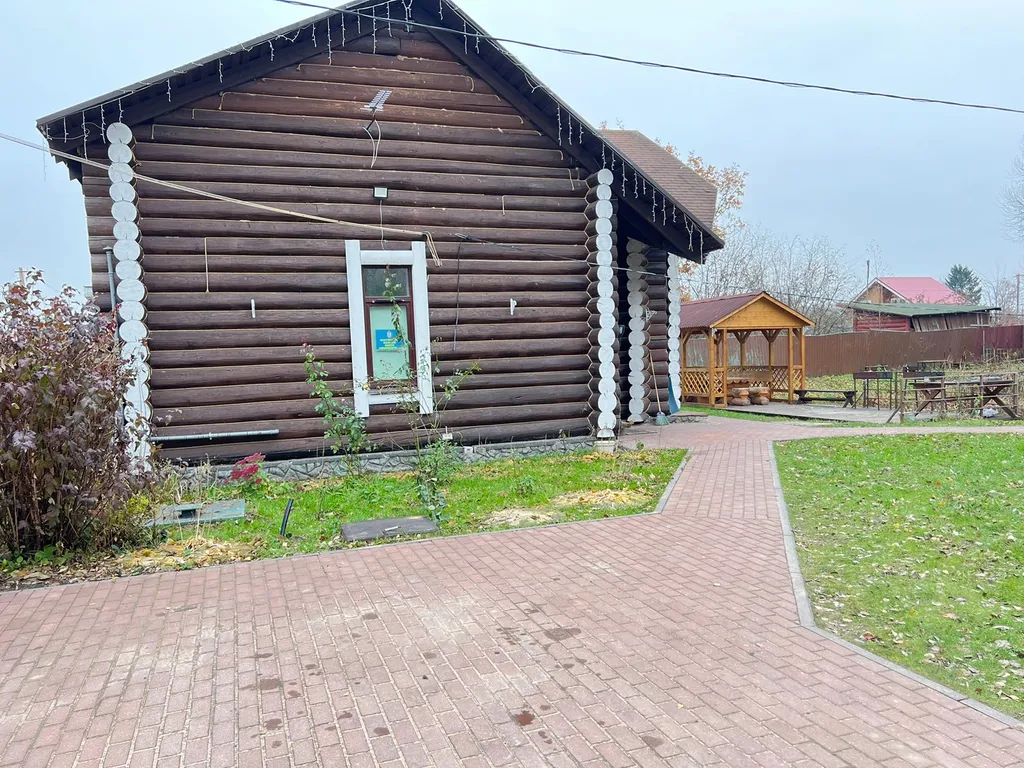 Апартаменты с видом на пруд