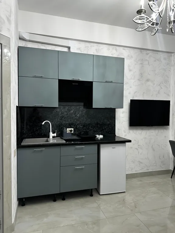 Студия на берегу моря