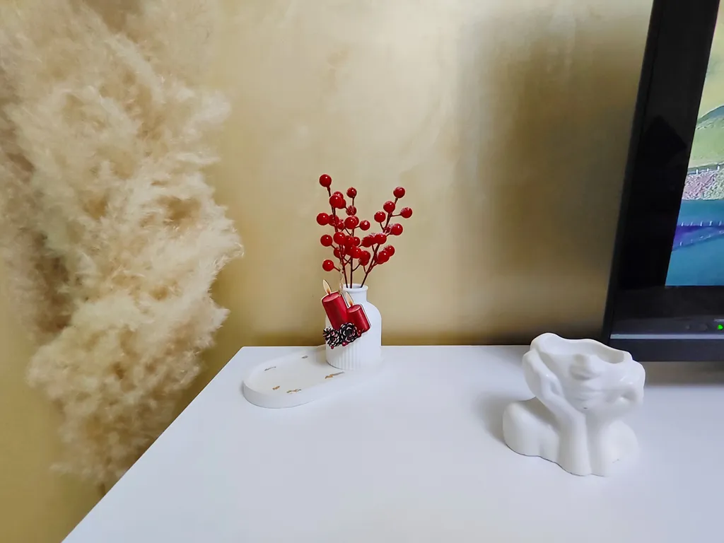 2-комнатная квартира на 1 этаже рядом с ТРЦ MEGA, парком и речкой