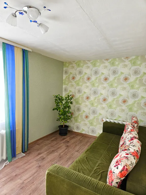 4-комнатная Квартира