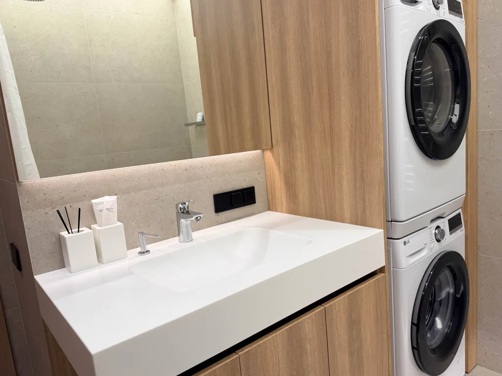 Стильная квартира в стиле Japanди возле парка, паркинг, метро, Netflix