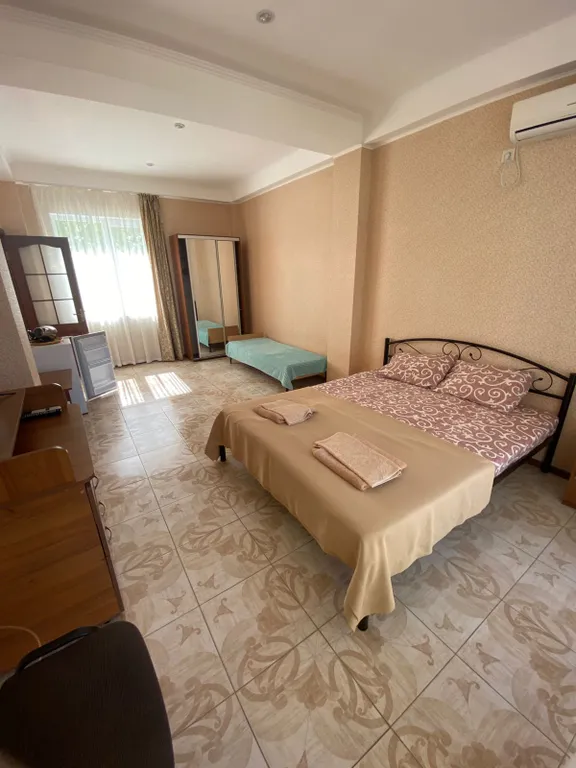 Квартира Комната — аренда посуточно в Лазурное