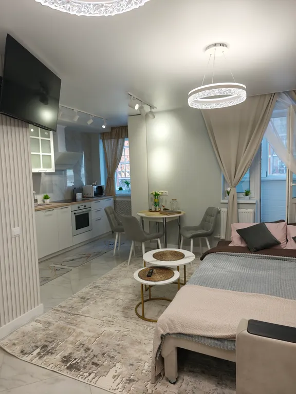 Атмосферная квартира-студия у Глобуса на Зелёной