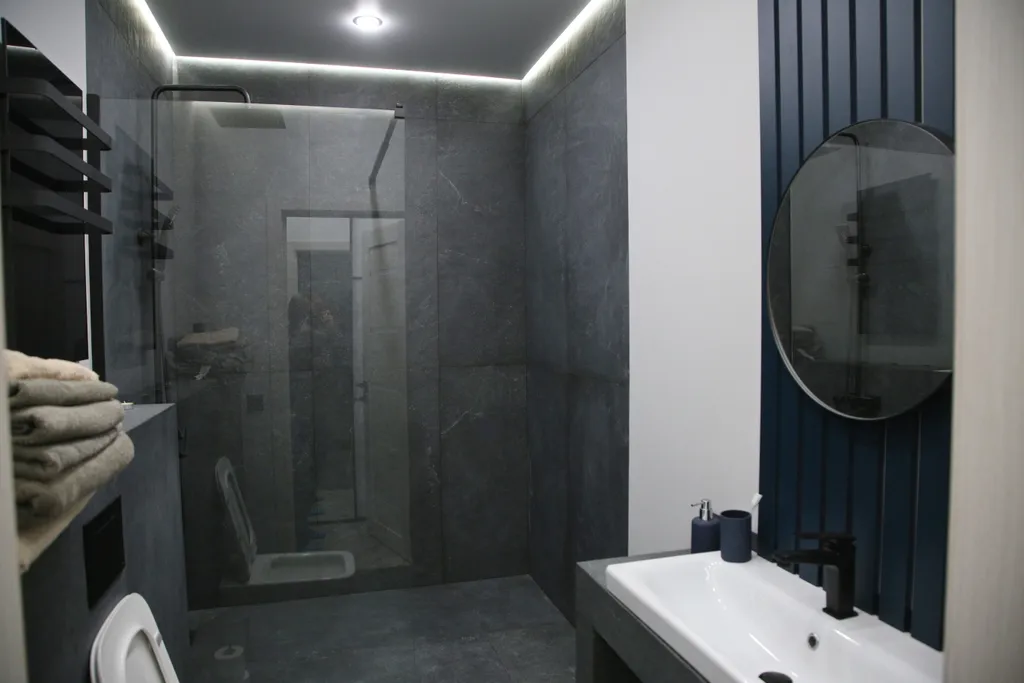 Стильные апартаменты "Кандинский" в центре города у моря