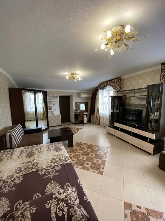 Квартира с бильярдом