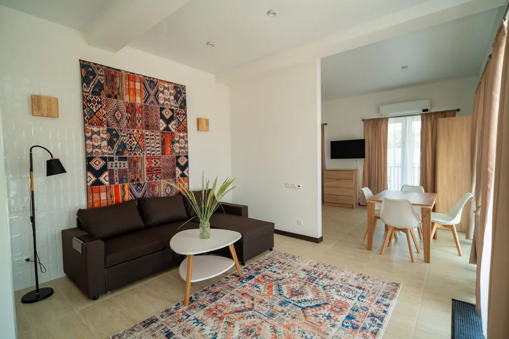 Квартира 1-комнатная Квартира — Кучугуры