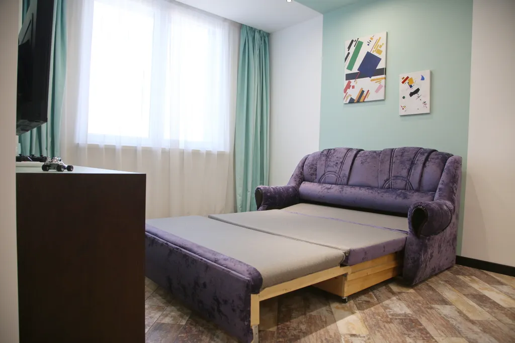 Квартира Апартаменты "Малевич" - мята лаванда и горький шоколад в интерьере — Калининград