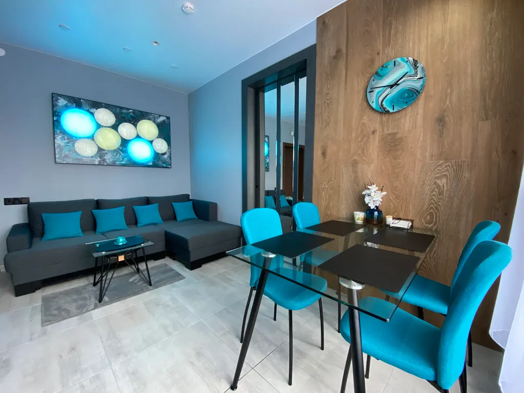 Морское шале с террасой