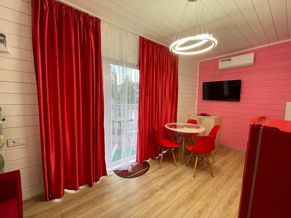 Эко дом под ключ на море на 4 человека, красный бархат