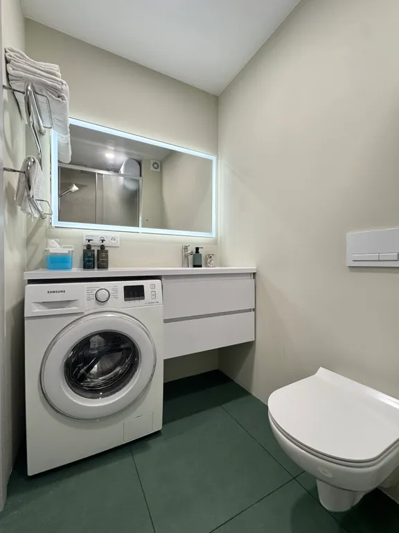 Просторная квартира в центре Взлетки