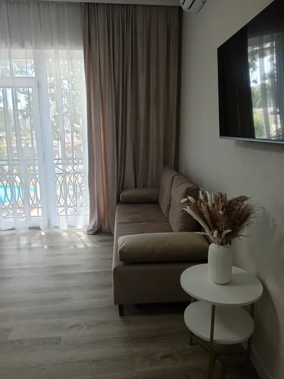 Уютные новые апартаменты на берегу моря