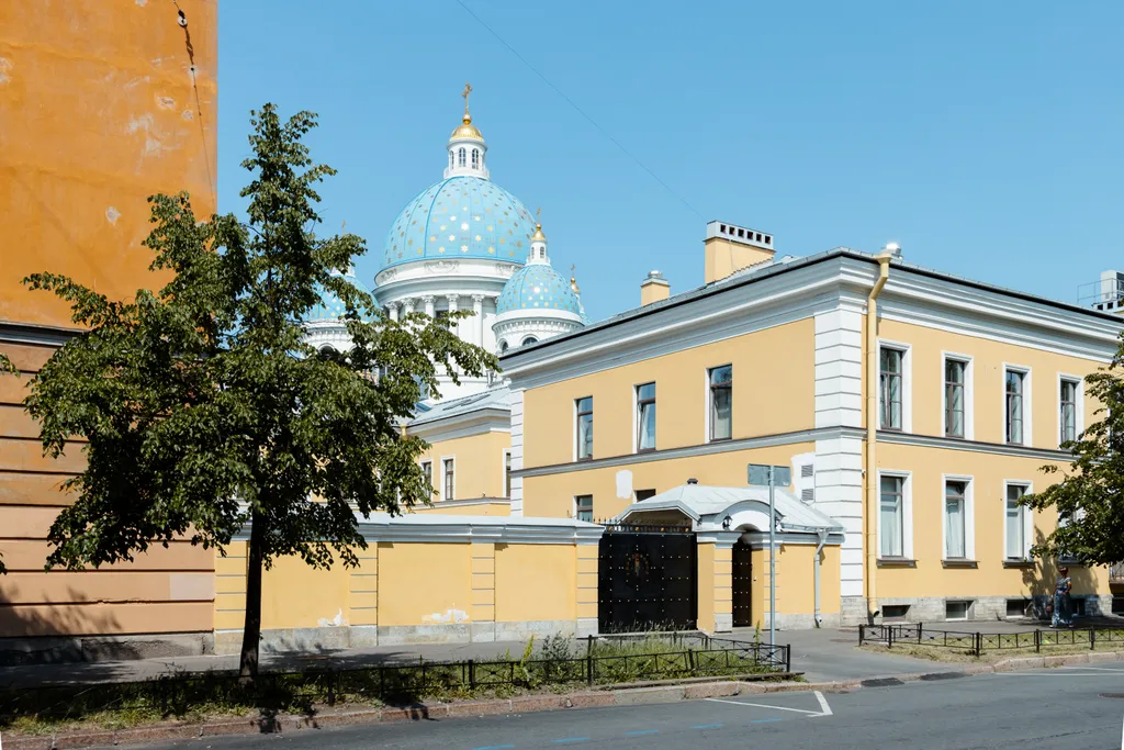 Дизайнерская квартира в историческом центре Петербурга