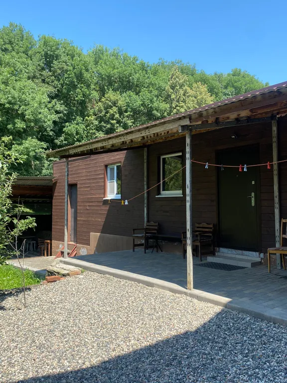 Домик с видом на санаторий